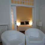 Ekain Apartment *